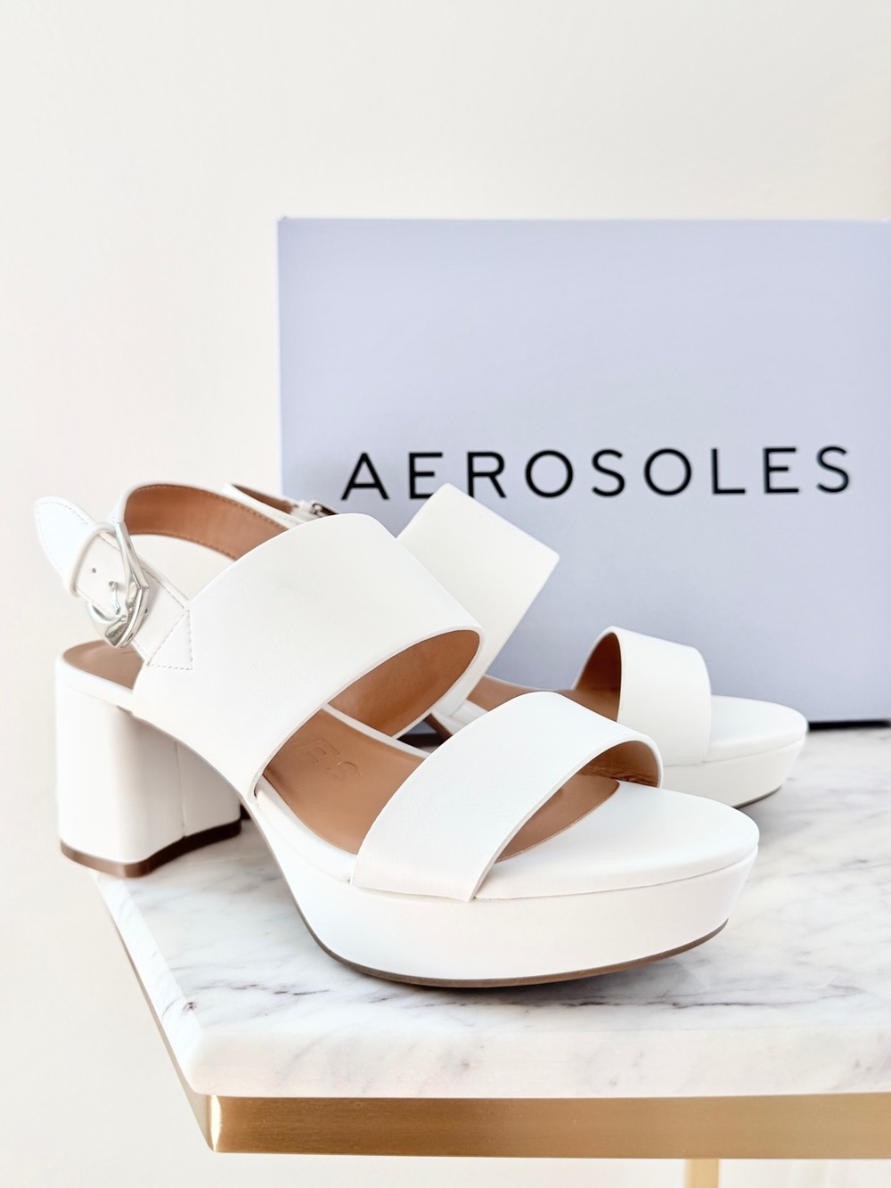 🌟 AEROSOLES Camilia Platform Block Heels Bright White Leather 6.5